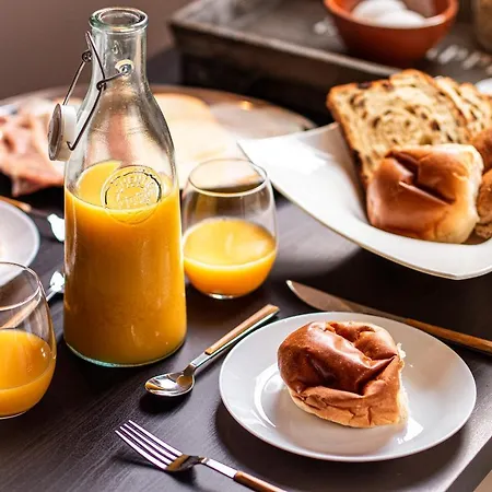 Eindhoven Inn Bed & Breakfast *